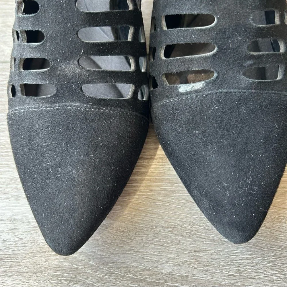 Rockport Black Cutout Kalila Suede Bootie - Picture 5 of 16